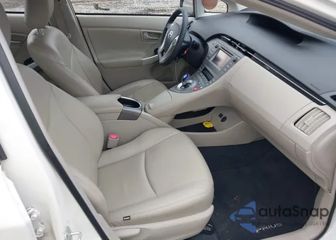 2013 Toyota Prius Two from USA, damaged, VIN JTDKN3DU3D5648904